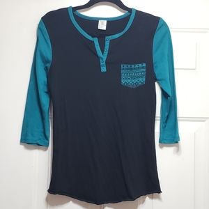3/4 Sleeve Shirt